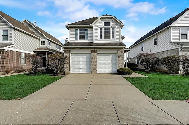 1st image of 2429 Sweetbriar Ln