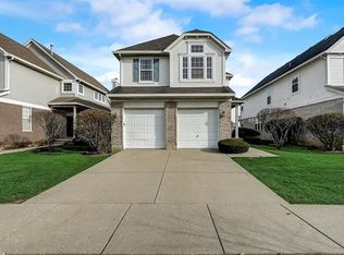 2429 Sweetbriar Ln, Westchester, IL 60154
