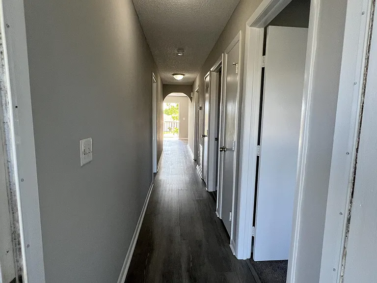 639 SE 13th Ave #120 — Photo 51