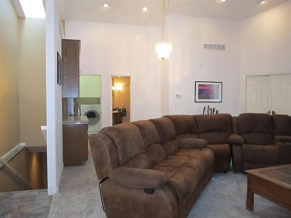 3rd image of 1358 Sage Ct