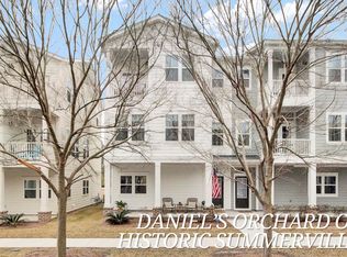 129 Sabal Ct, Summerville, SC 29483
