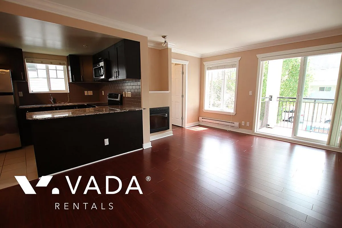 4025 Norfolk Street Burnaby — Photo 1