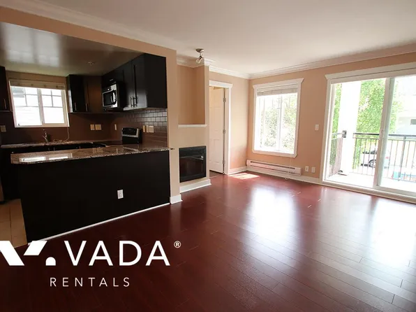 4025 Norfolk St #206, Burnaby, BC V5G 0A5