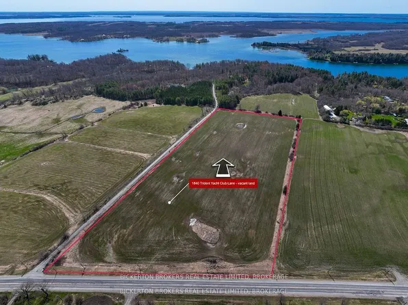 1840 Trident Yacht Club Ln, Kingston, ON K7G 2V5