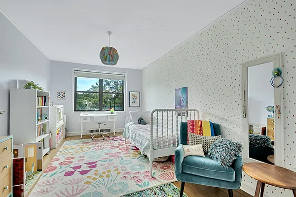 Sold by Compass | media 19