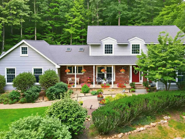 17 Olde English Road, Bedford, NH 03110