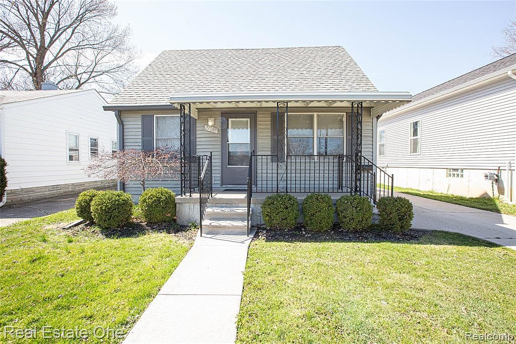 27089 Alger Blvd Madison Heights Mi 48071 Mls 2210022298 Zillow