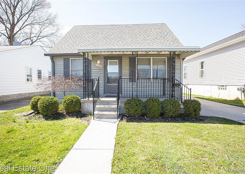 27089 Alger Blvd Madison Heights Mi 48071 Mls 2210022298 Zillow