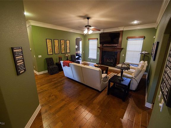 5th image of 2404 W Bordeaux Pl