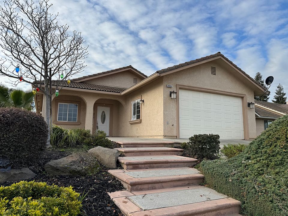 1st image of 26944 Avenue 18