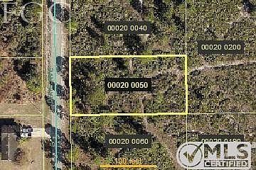 2nd image of 1014 Dixie Ave