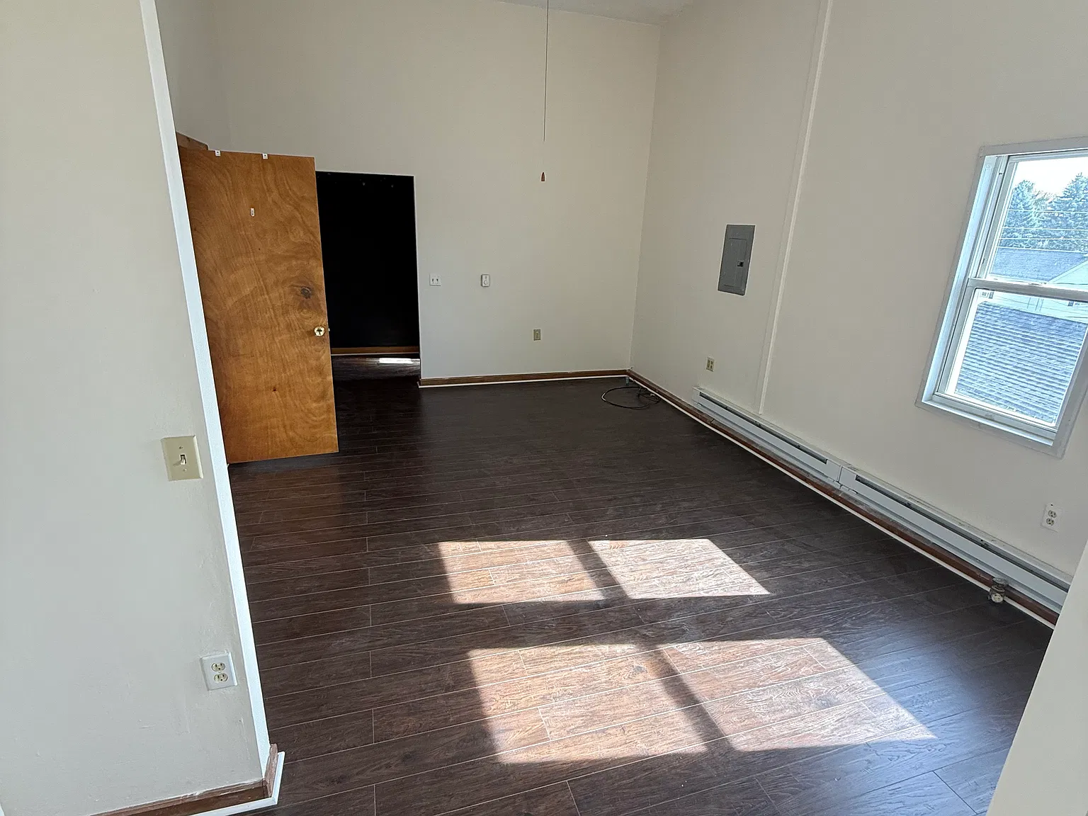 2 bed, 900 sqft, $950 — Photo 1