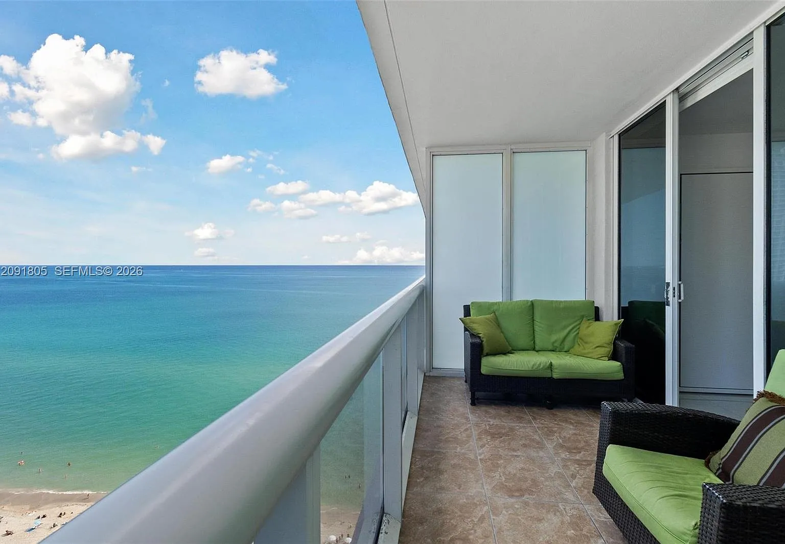 Beach Club Two Condo — Photo 2