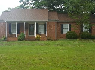 532 Cheeks Ln, Graham, NC 27253