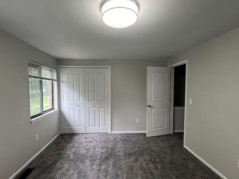 48536 Sugarbush Rd — Photo 13