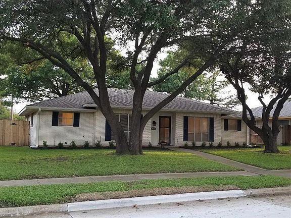 2nd image of 1810 University Dr