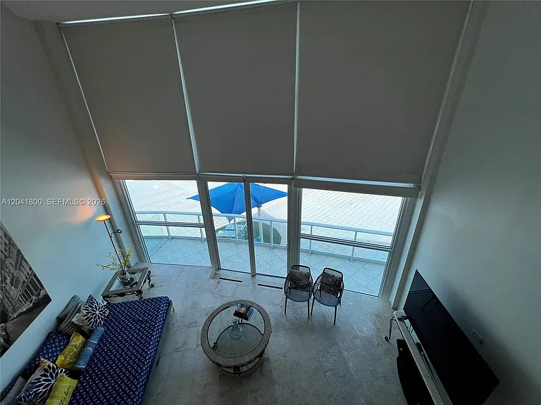 5445 Collins Ave #L3 — Photo 23