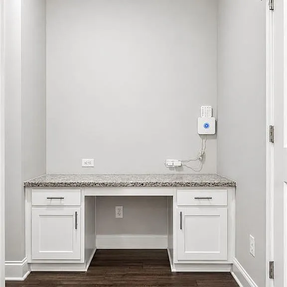 4393 Valtek Ct — Photo 16