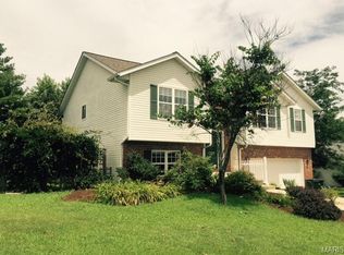 305 Becca Dr, Rolla, MO 65401