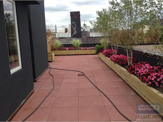 Rented by Aclawrence | media 33