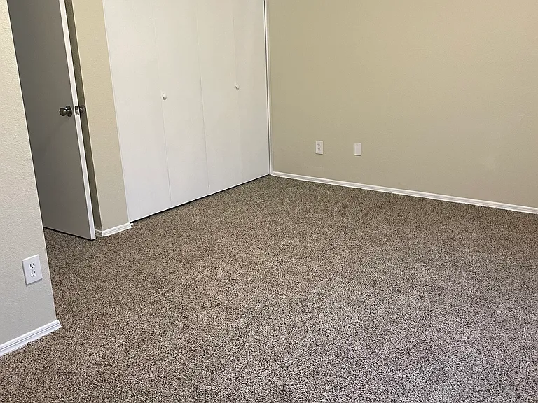 7977 W Wacker Rd — Photo 13