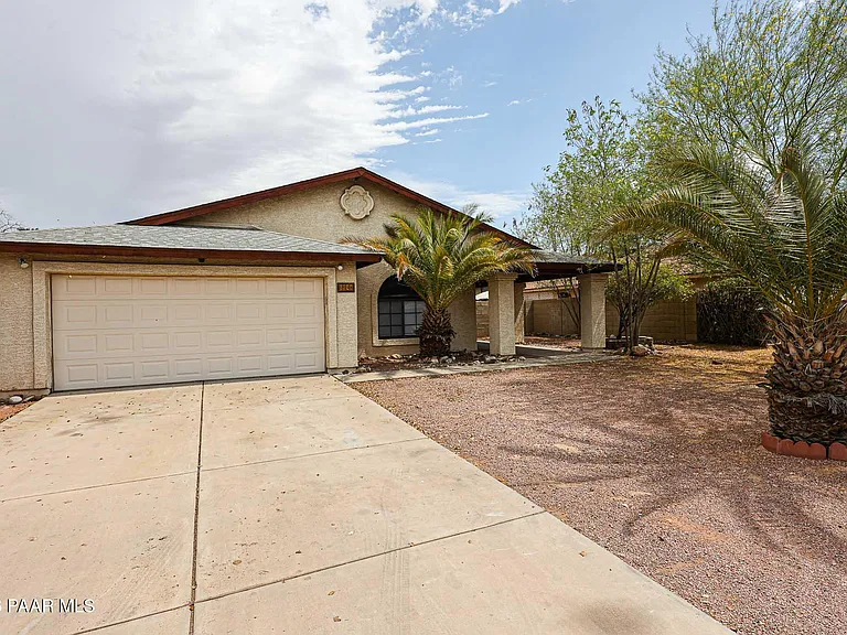6320 W Paradise Ln — Photo 18