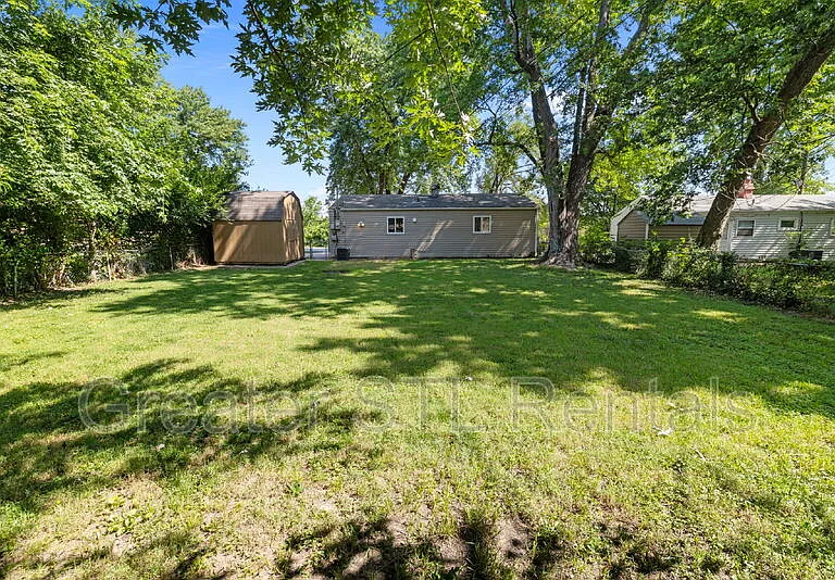1412 E Pitman Ave — Photo 5