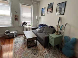 10 Phillips St #6, Boston, MA 02114