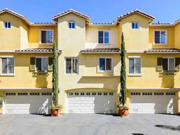 7643 Family Cir, San Diego, CA 92111