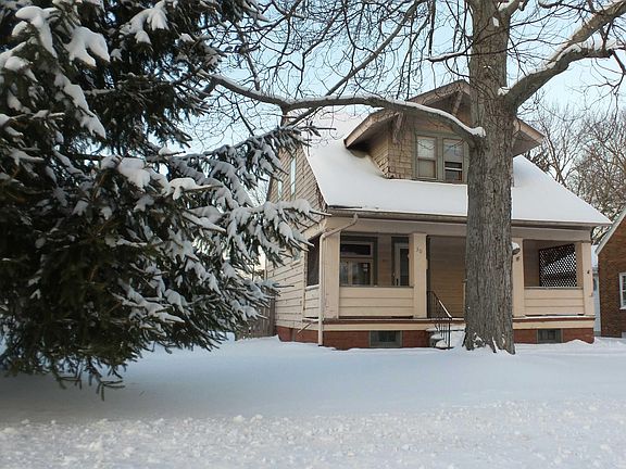 2nd image of 30 Gertrude Ave