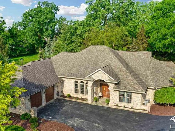 3rd image of 8800 Middleton Ct #9