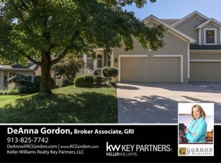 9019 W 121st St, Overland Park, KS 66213