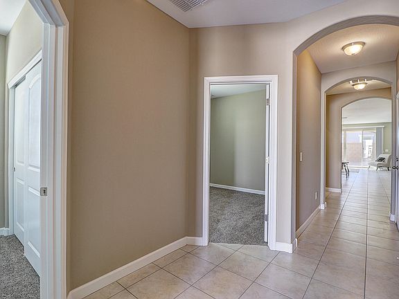 4th image of 41239 W JENNA Drive