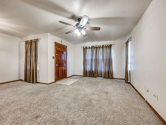 4th image of 628 E Bouse Dr