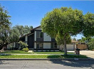 1352 W Clark St, Upland, CA 91784