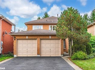 47 Finlay Rd, Barrie, ON L4N7T7