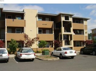 9251 SE Clinton St UNIT 302, Portland, OR