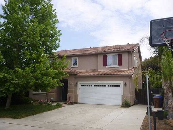 2nd image of 554 Malicoat Ave