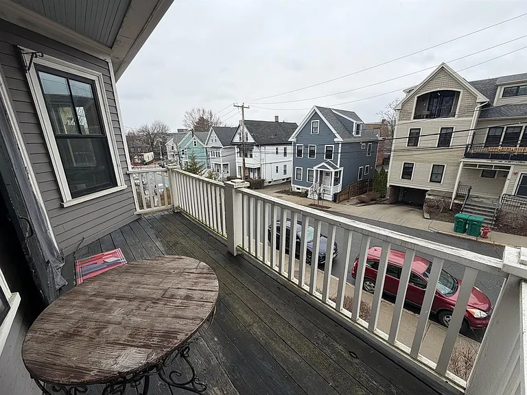 16 Linden Ave #7 — Photo 6