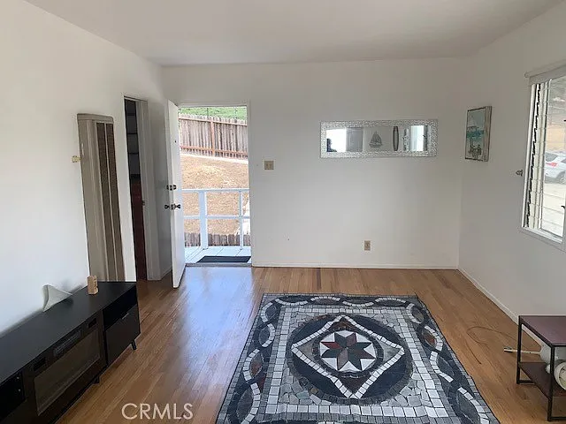 Studio, 400 sqft, $1,650 — Photo 3