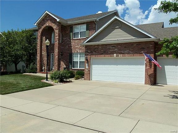 5th image of 169 Somerset Dr