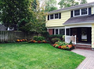 366 E Glen Ave, Ridgewood, NJ 07450