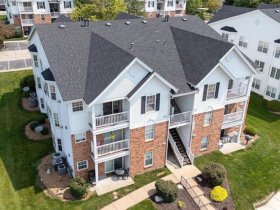 3rd image of 1217 Woodland Point Dr APT K