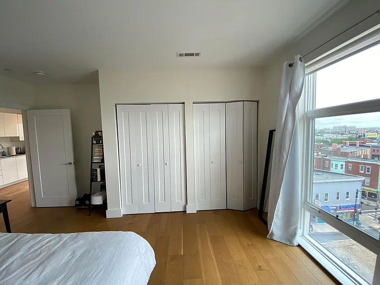 250 Meridian St #611 — Photo 8