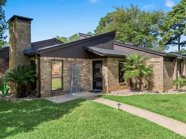 6 N Stonegate Ct, Longview, TX 75601