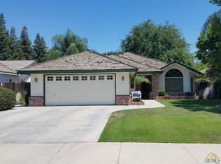 220 Justin Ct, Shafter, CA 93263