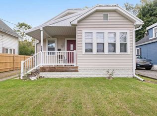 904 Gayle Ave, Kalamazoo, MI 49048