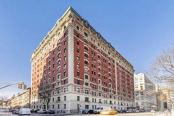 Rented by Brown Harris Stevens | media 15