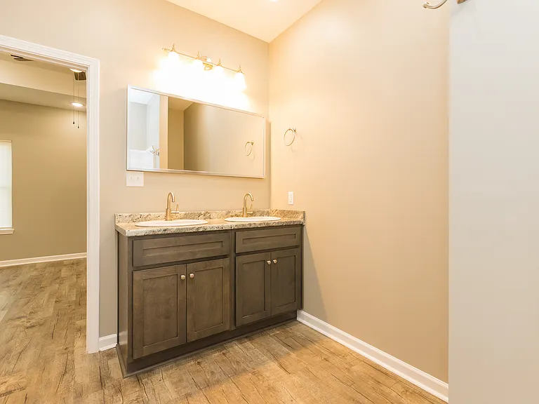 3500 Oaklawn Ave — Photo 11