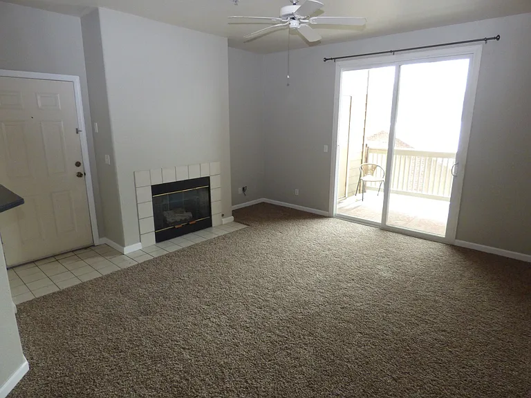 1641 W Canal Cir #725 — Photo 7